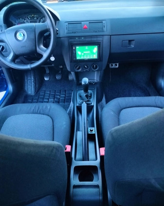 Skoda Fabia cena 7500 przebieg: 291900, rok produkcji 2006 z Marki małe 232